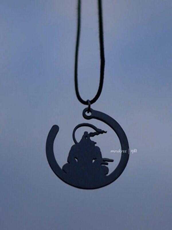 DivineZen Hanuman Ji Pendant in Dhyan Mudra - Image 4